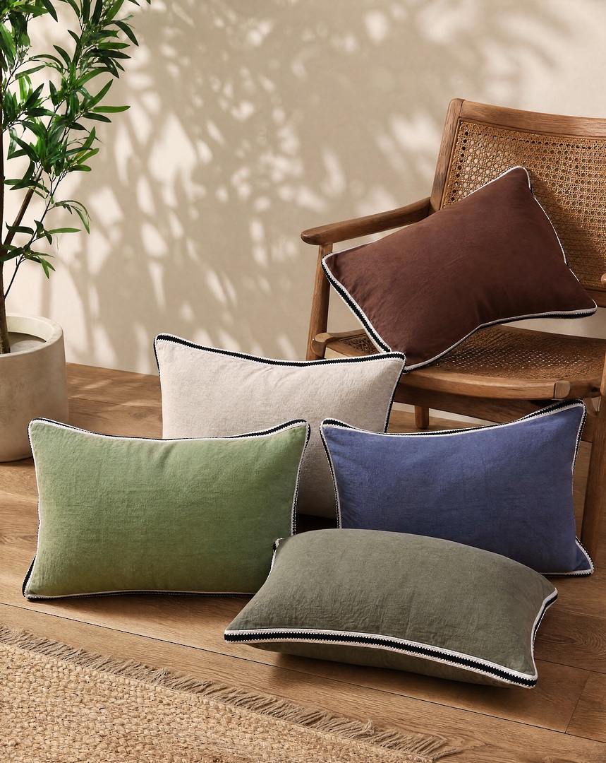 MM Linen | Linea Cushion 60 x 40cm | Leaf image 2